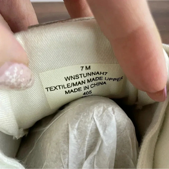 Womens Nine West Green Camo High Top Sneakers NEW‎ Size 7 and 7.5 - Picture 8 of 10